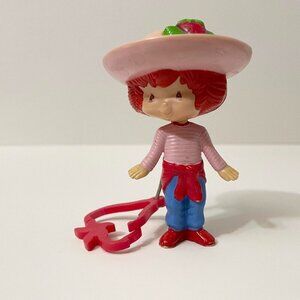 Clip On Plastic Strawberry Shortcake Figure Toy